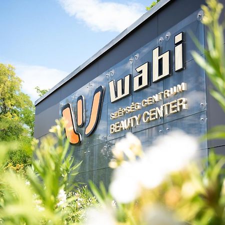 Wabi Hotel - Beauty&Dental Center Sopron Buitenkant foto